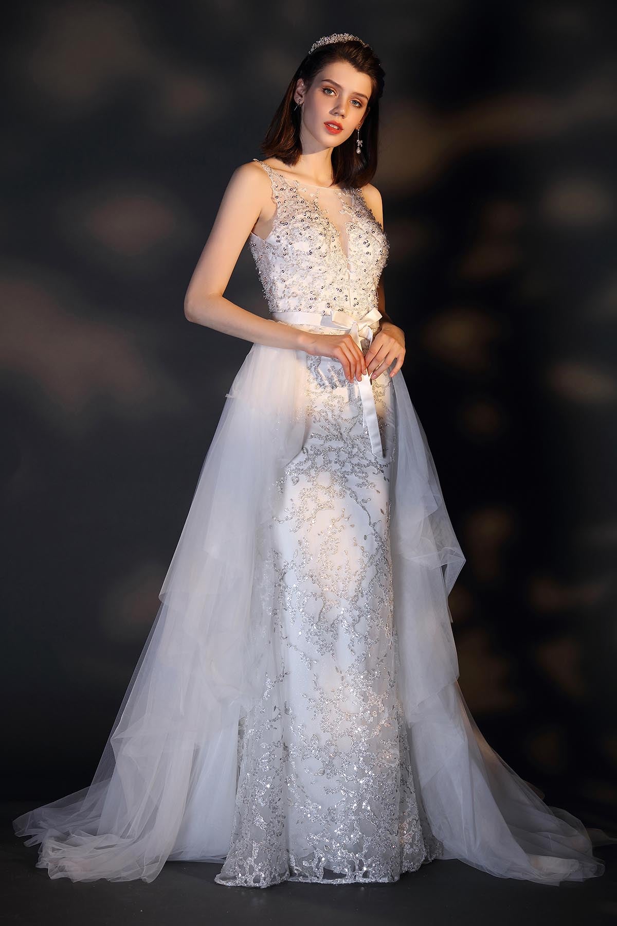 A-line Illusion Sleeveless Full Length Lace Wedding Dresses