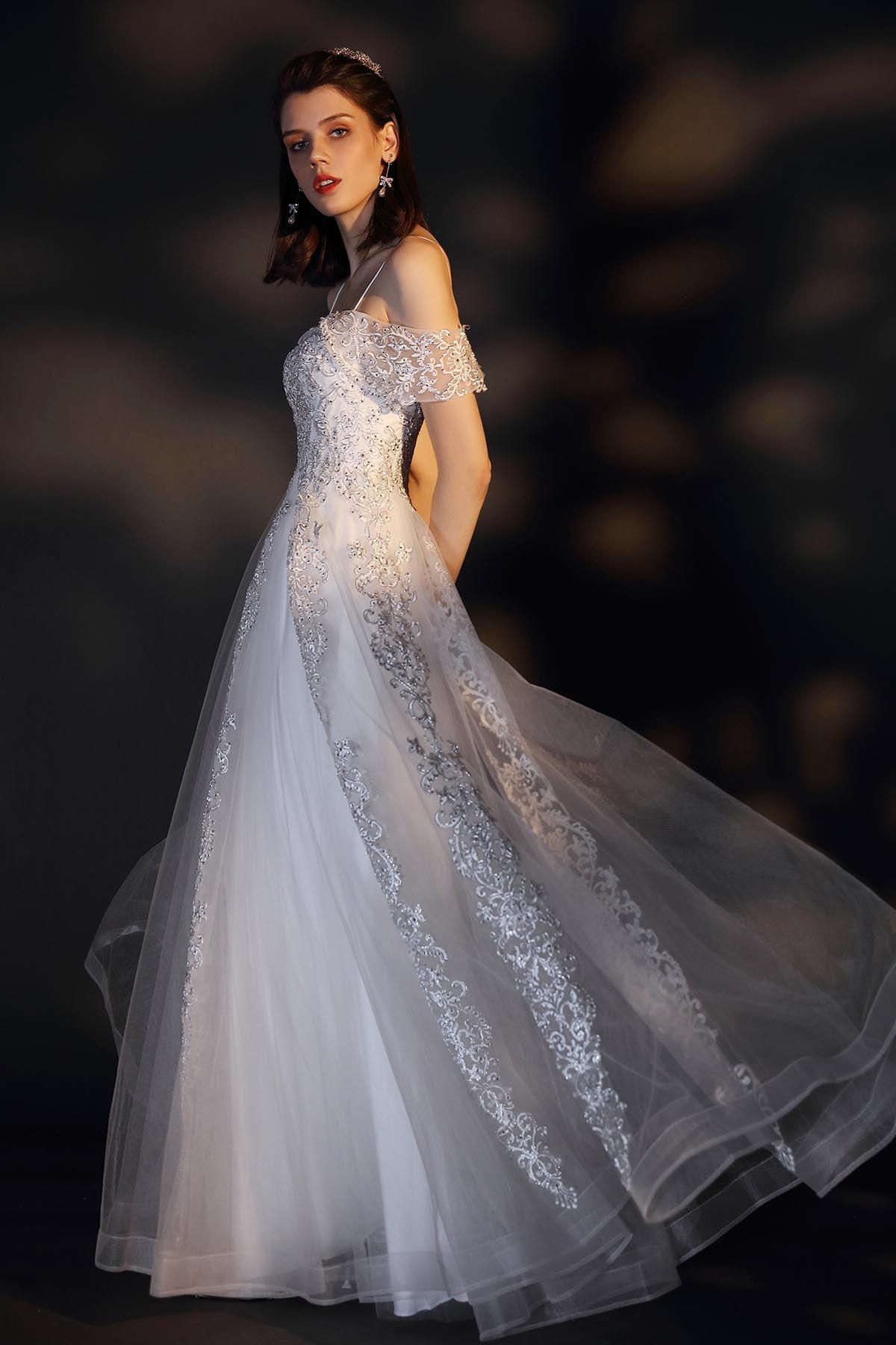 Ball Gown Sweetheart Sleeveless Full Length Lace Wedding Dresses