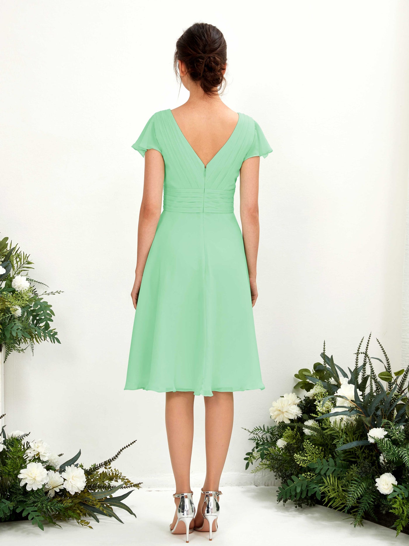 Mint Green Bridesmaid Dresses Bridesmaid Dress Chiffon V-neck Knee Length Short Sleeves Wedding Party Dress (81220222)#color_mint-green