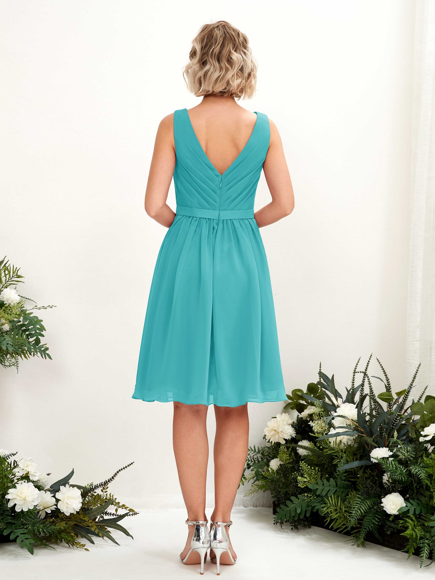 Turquoise Bridesmaid Dresses Bridesmaid Dress Chiffon V-neck Knee Length Sleeveless Wedding Party Dress (81224823)#color_turquoise