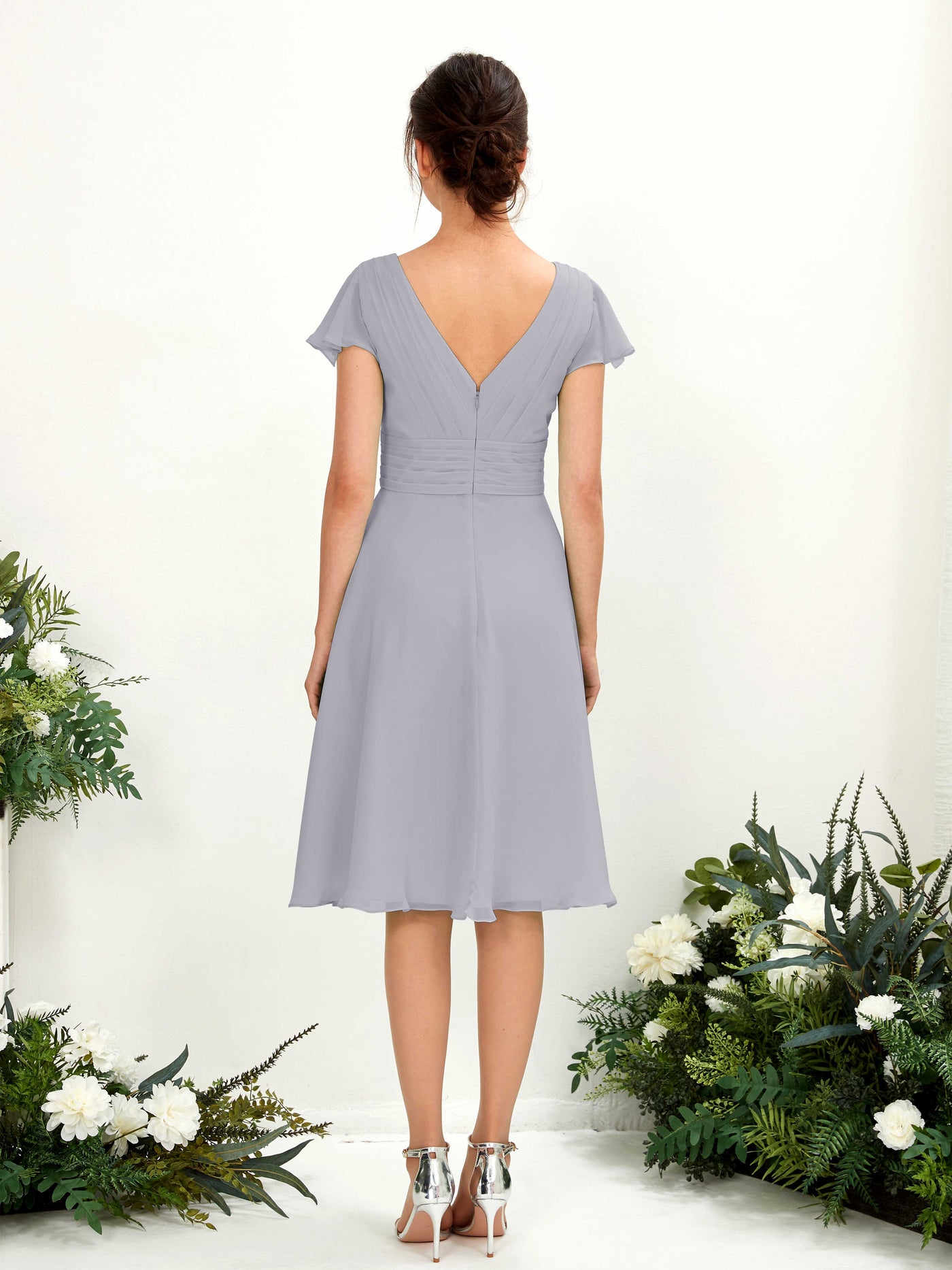 Dusty Lavender Bridesmaid Dresses Bridesmaid Dress Chiffon V-neck Knee Length Short Sleeves Wedding Party Dress (81220203)#color_dusty-lavender