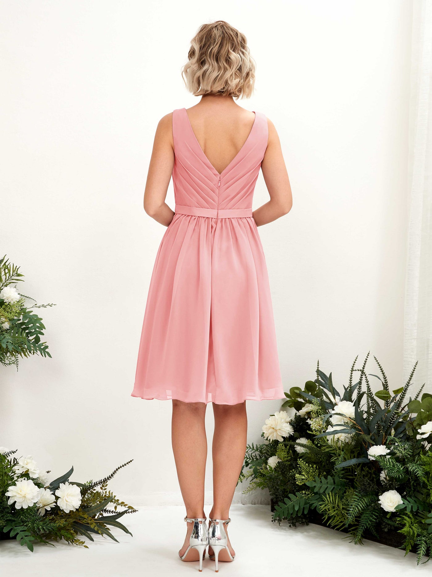 Ballet Pink Bridesmaid Dresses Bridesmaid Dress Chiffon V-neck Knee Length Sleeveless Wedding Party Dress (81224840)#color_ballet-pink