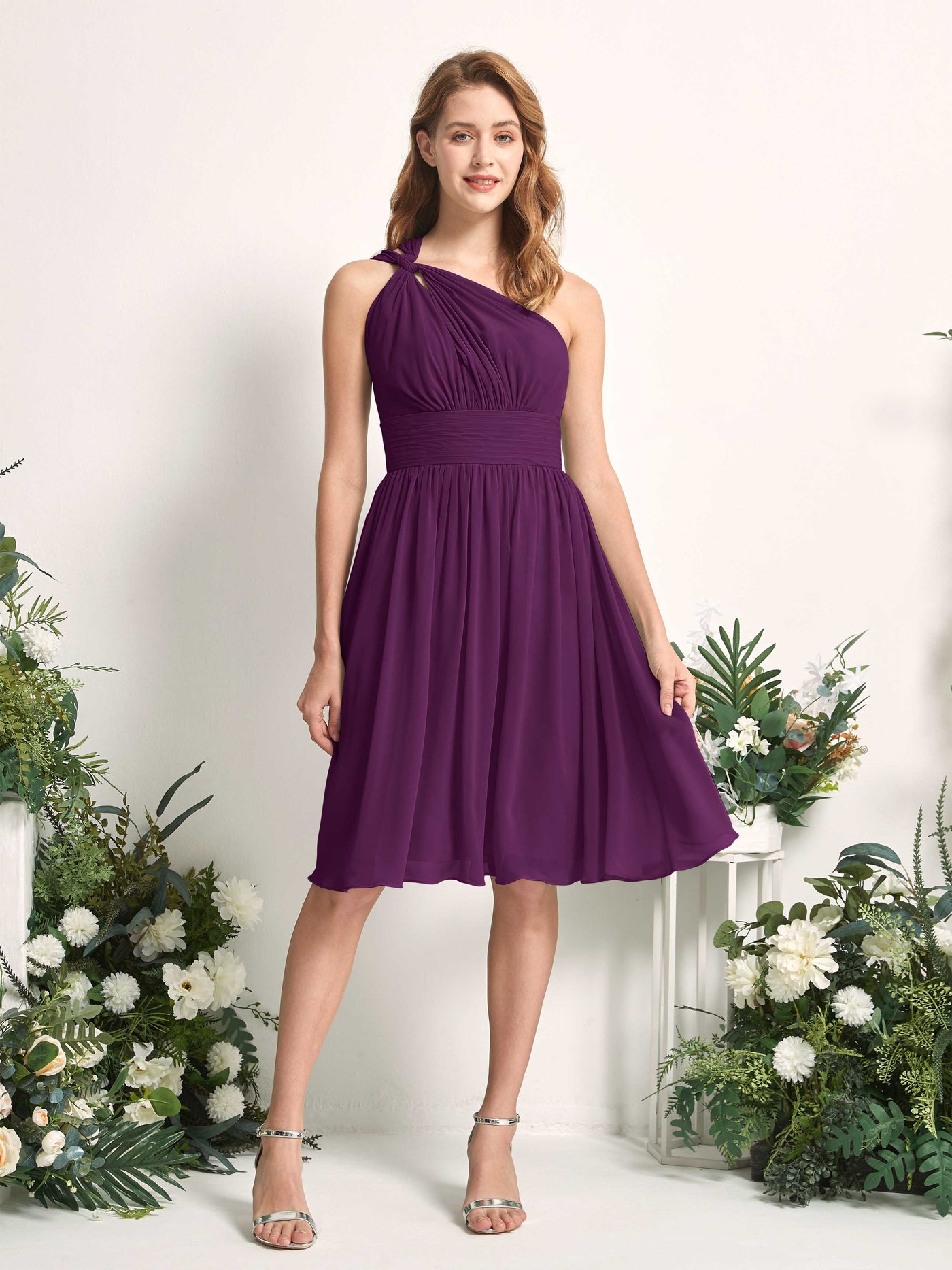Bridesmaid Dress A-line Chiffon One Shoulder Knee Length Sleeveless Wedding Party Dress - Grape (81221231)#color_grape