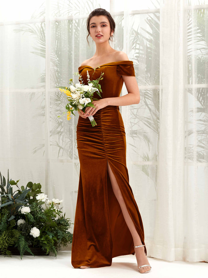 Burant Orange Bridesmaid Dresses Bridesmaid Dress Ball Gown Velvet Off Shoulder Full Length Short Sleeves Wedding Party Dress (80220422)