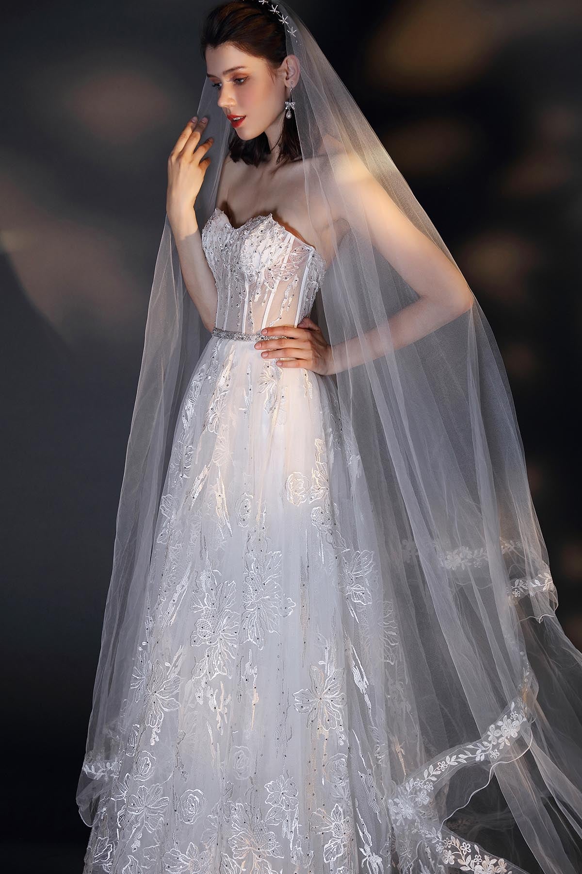 A-line Sweetheart Sleeveless Full Length Tulle Wedding Dresses
