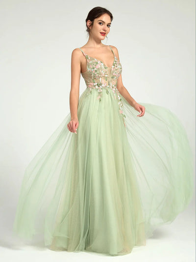 Carlyna Carlyna Carlyna Carlyna Carlyna Carlyna Beaded Floral A-Line Maxi Dress with Plunge Neck and Open Back