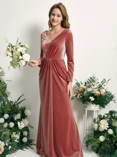 Carlyna Ophelia Mermaid Dusty Rose Velvet Bridesmaid Dress Maxi Long Sleeve V-Neck Side View 2 #color_dusty-rose