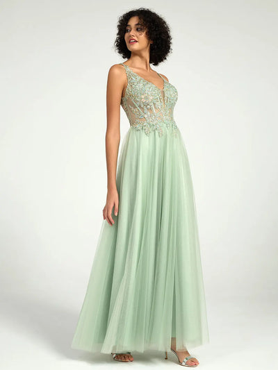 Carlyna Carlyna Carlyna Carlyna Plunge Neck Floral Lace A-Line Ball Gown with Open Back