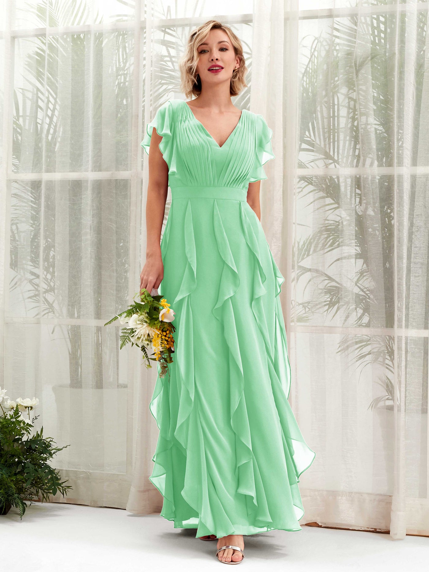 A-line Open back V-neck Short Sleeves Chiffon Bridesmaid Dress - Mint Green (81226022)#color_mint-green