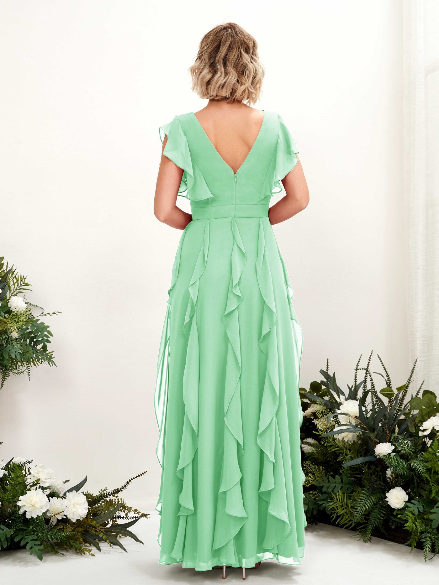 A-line Open back V-neck Short Sleeves Chiffon Bridesmaid Dress - Mint Green (81226022)#color_mint-green