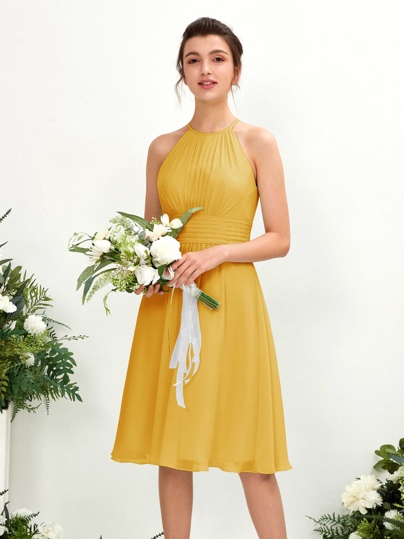 Mustard Yellow Bridesmaid Dresses Bridesmaid Dress A-line Chiffon Halter Knee Length Sleeveless Wedding Party Dress (81220133)#color_mustard-yellow