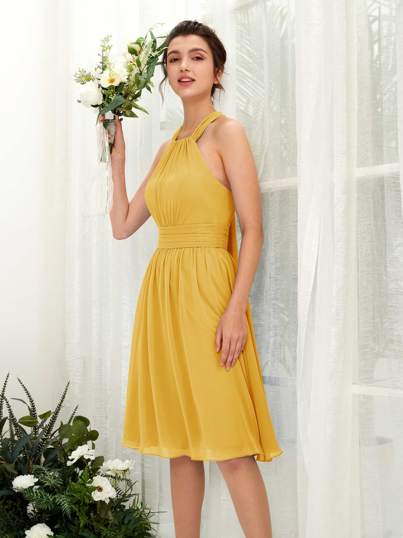 Mustard Yellow Bridesmaid Dresses Bridesmaid Dress A-line Chiffon Halter Knee Length Sleeveless Wedding Party Dress (81222633)#color_mustard-yellow