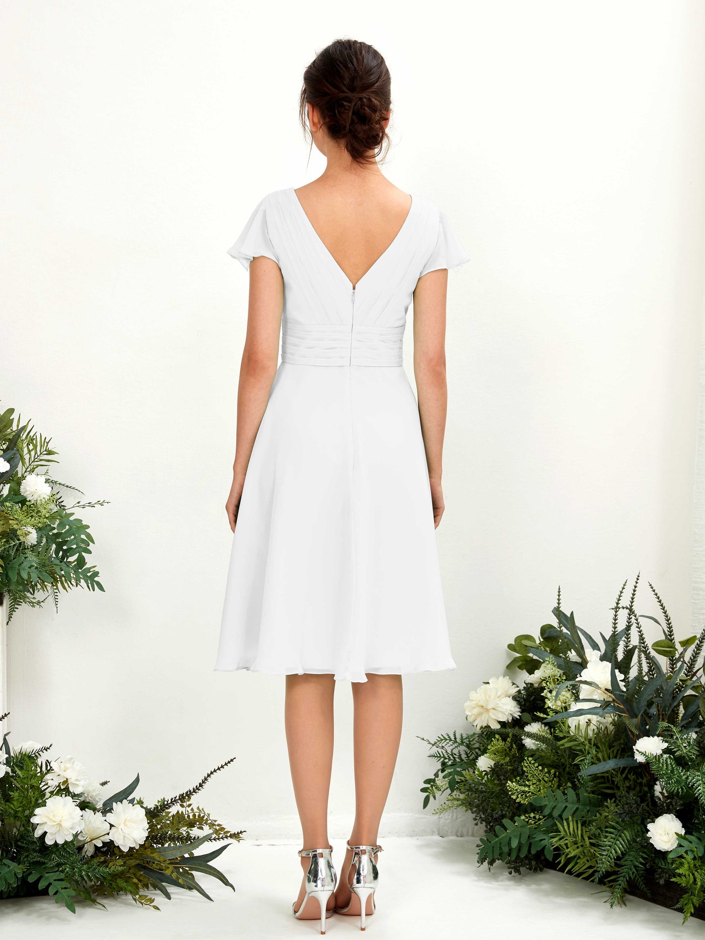 White Bridesmaid Dresses Bridesmaid Dress Chiffon V-neck Knee Length Short Sleeves Wedding Party Dress (81220242)#color_white